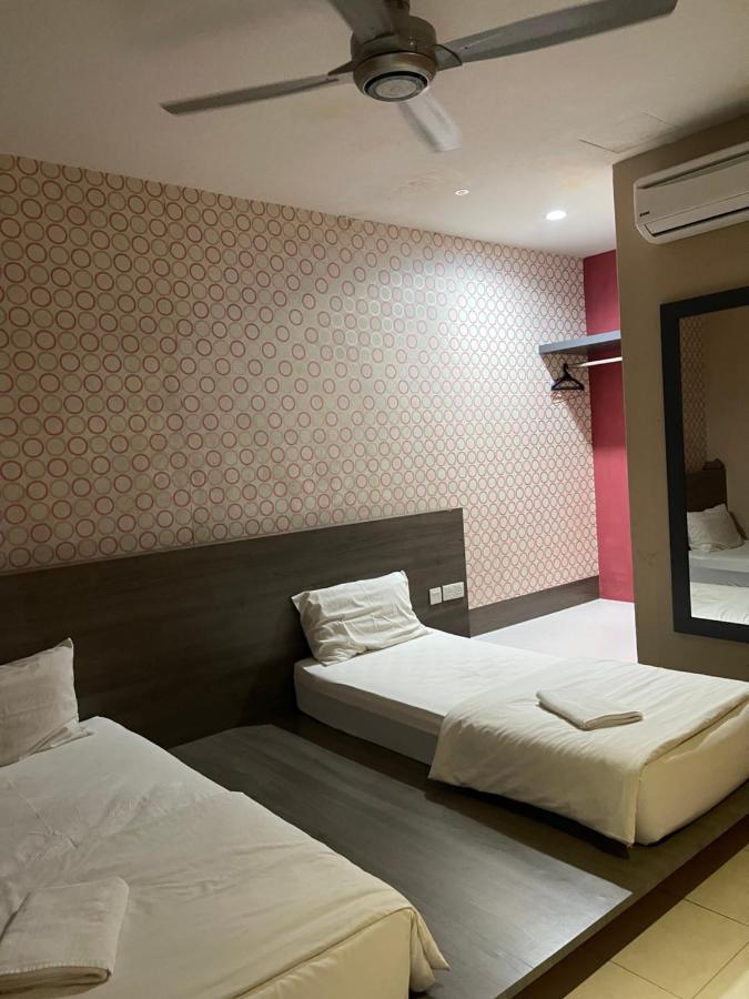 Golden Guest House Kuantan Eksteriør billede